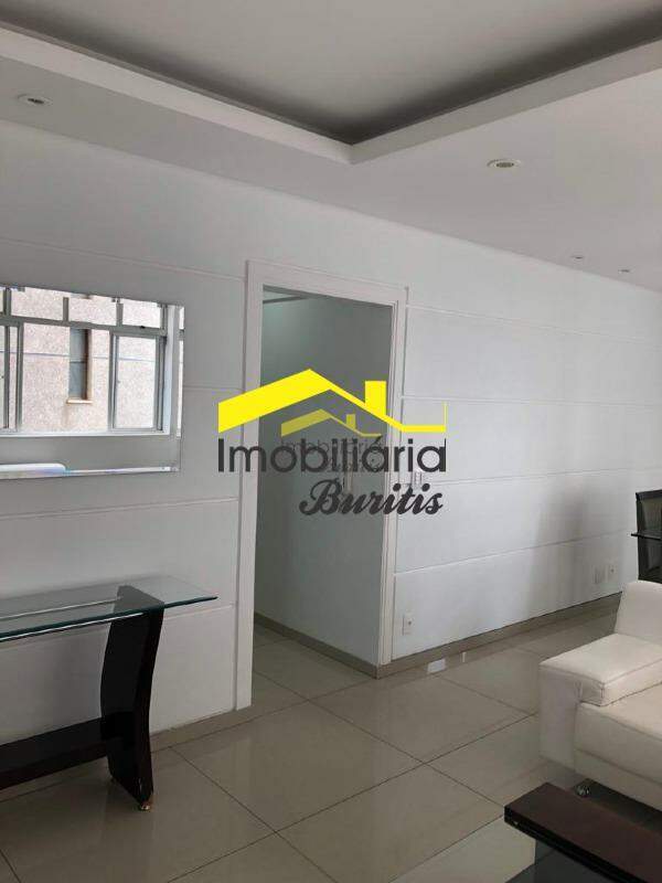 Apartamento à venda no Buritis: 